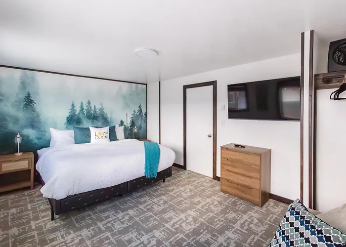 Lazy Duck Inn